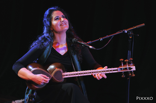 Maryam & Bijan Chemirani & Shadi Fathi en concert